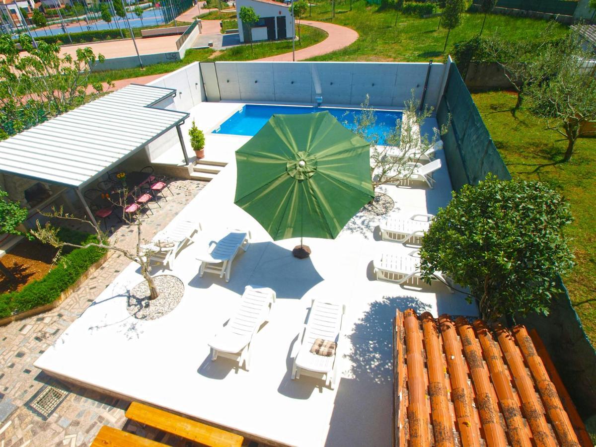 Willa House Pula 2080 Zewnętrze zdjęcie