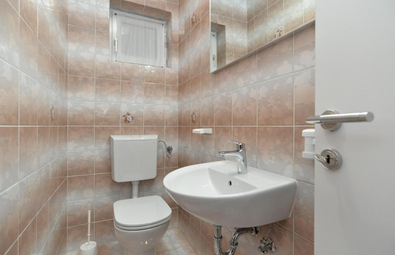 Willa House Pula 2080 Zewnętrze zdjęcie
