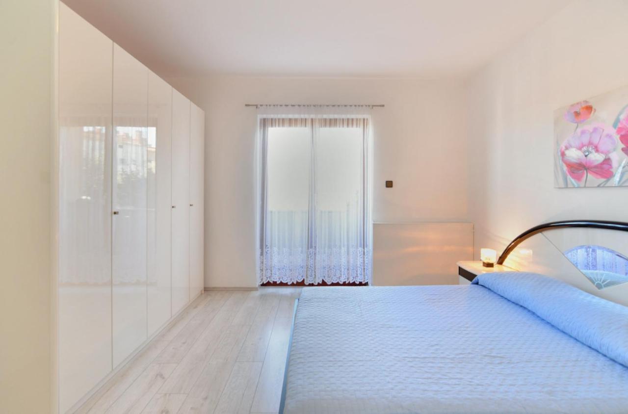 Willa House Pula 2080 Zewnętrze zdjęcie