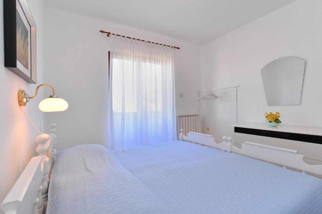 Willa House Pula 2080 Zewnętrze zdjęcie
